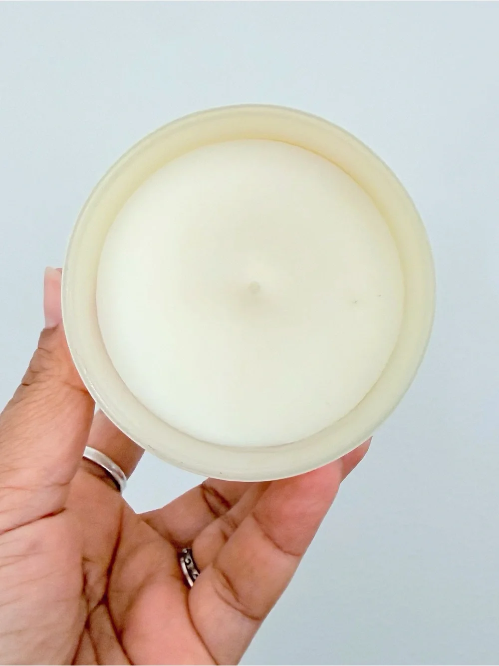 Leoben Company Tomato Harvest Scented Candle - Cream & Red